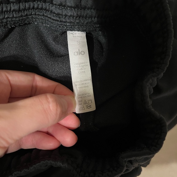 ALO Yoga Black Relaxed Slit Pants - Picture 7 of 7